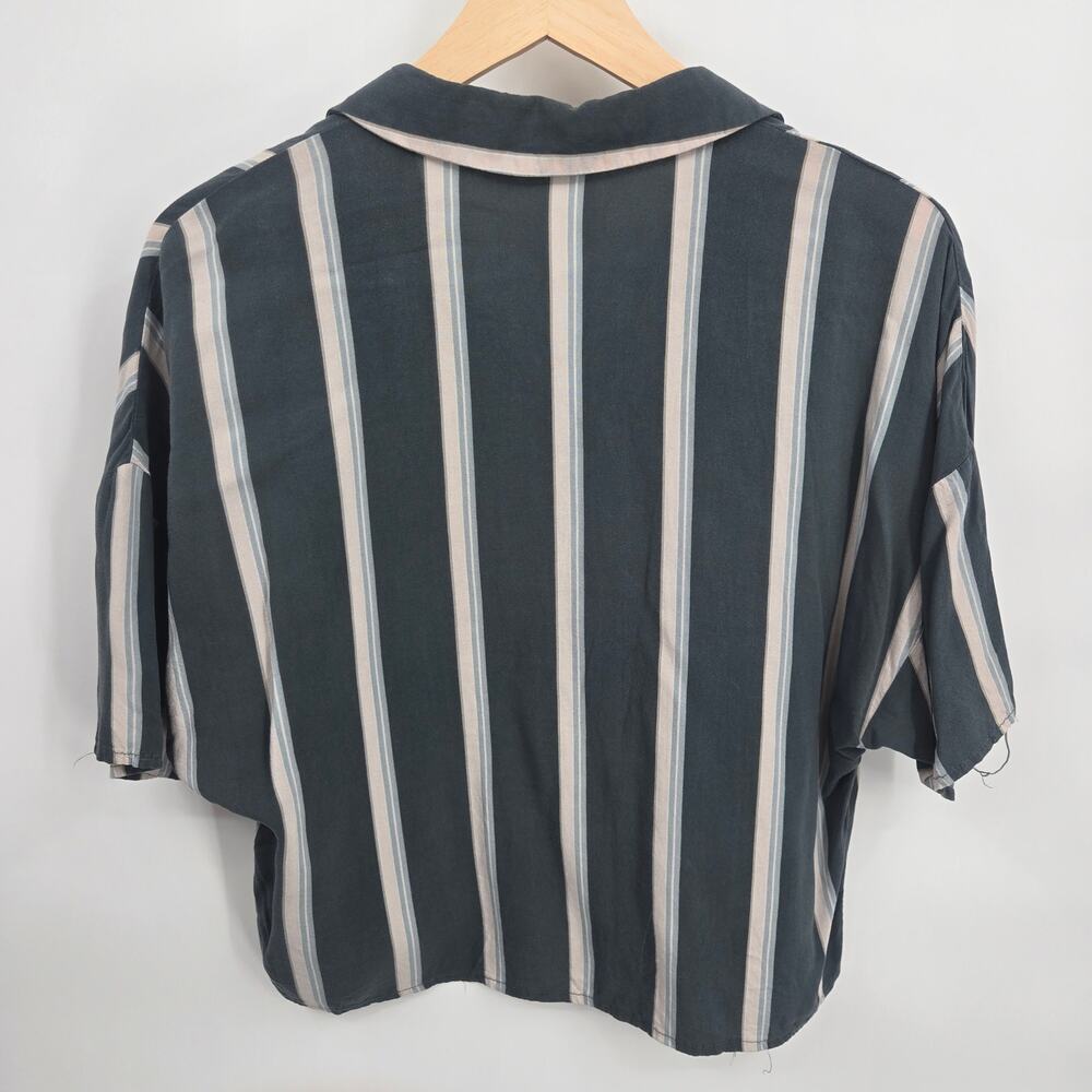 Small Button Shirt Top Gray White Beige Vertical Stripes Loose Boxy Casual - Picture 3 of 4